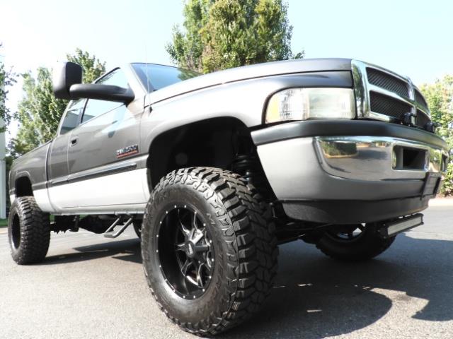 2002 Dodge Ram 2500 SLT Plus 4dr / 4X4 / Leather / 5.9L DIESEL / 6-SPD - Photo 12 - Portland, OR 97217