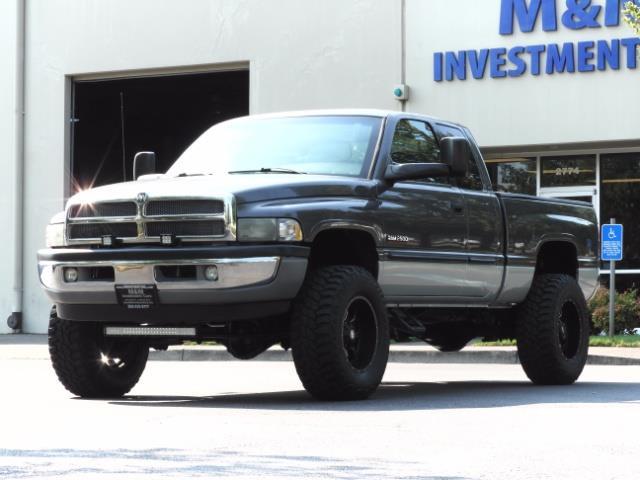2002 Dodge Ram 2500 SLT Plus 4dr / 4X4 / Leather / 5.9L DIESEL / 6-SPD - Photo 1 - Portland, OR 97217