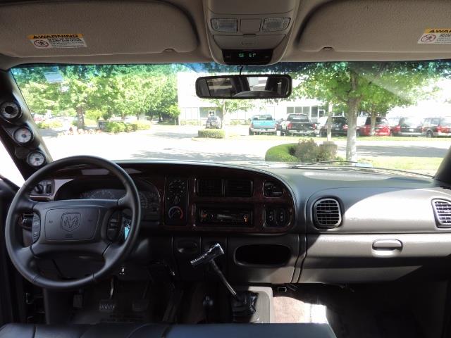 2002 Dodge Ram 2500 SLT Plus 4dr / 4X4 / Leather / 5.9L DIESEL / 6-SPD - Photo 35 - Portland, OR 97217