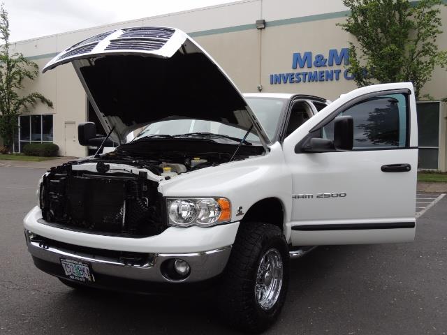 2004 Dodge Ram 2500 SLT 4dr / 4X4 / 5.9L CUMMINS DIESEL / 1-OWNER - Photo 25 - Portland, OR 97217