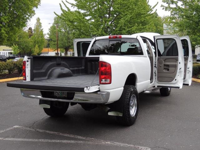 2004 Dodge Ram 2500 SLT 4dr / 4X4 / 5.9L CUMMINS DIESEL / 1-OWNER - Photo 29 - Portland, OR 97217