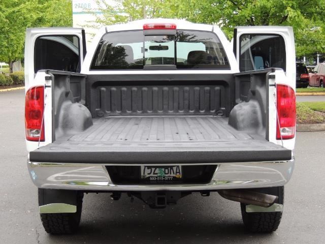 2004 Dodge Ram 2500 SLT 4dr / 4X4 / 5.9L CUMMINS DIESEL / 1-OWNER - Photo 21 - Portland, OR 97217