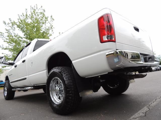 2004 Dodge Ram 2500 SLT 4dr / 4X4 / 5.9L CUMMINS DIESEL / 1-OWNER - Photo 11 - Portland, OR 97217