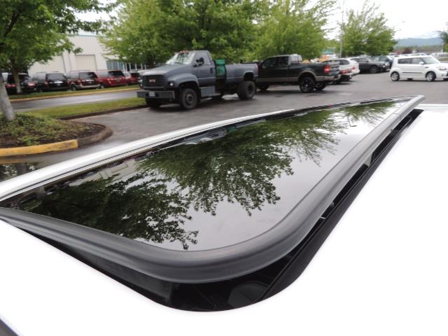 2016 Toyota Corolla S Plus / Sedan / Sunroof / Backup Camera / Spoiler - Photo 43 - Portland, OR 97217
