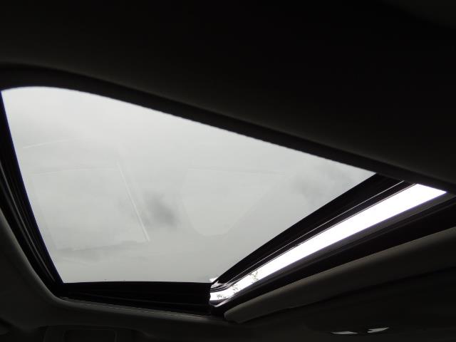 2016 Toyota Corolla S Plus / Sedan / Sunroof / Backup Camera / Spoiler - Photo 22 - Portland, OR 97217