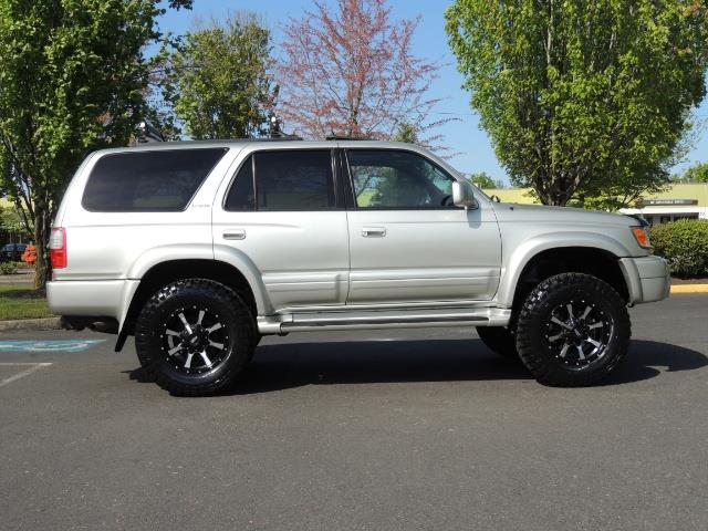 2000 Toyota 4Runner Limited / 4WD / Leather / Rear Diff Lock / LIFTED - Photo 4 - Portland, OR 97217
