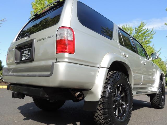 2000 Toyota 4Runner Limited / 4WD / Leather / Rear Diff Lock / LIFTED - Photo 12 - Portland, OR 97217