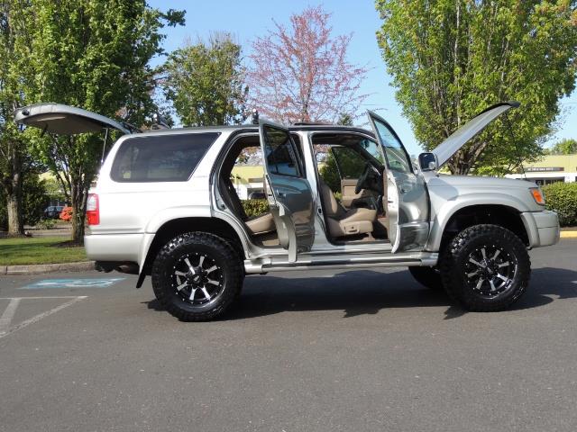 2000 Toyota 4Runner Limited / 4WD / Leather / Rear Diff Lock / LIFTED - Photo 30 - Portland, OR 97217
