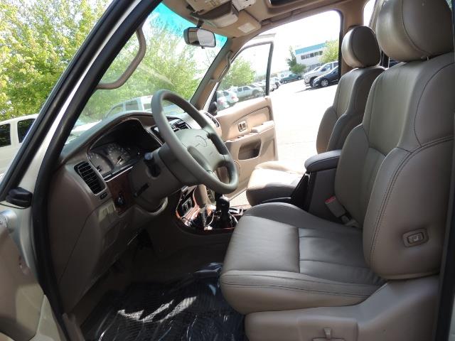 2000 Toyota 4Runner Limited / 4WD / Leather / Rear Diff Lock / LIFTED - Photo 14 - Portland, OR 97217