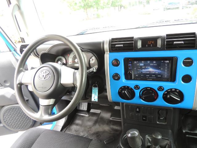 2007 Toyota FJ Cruiser 4dr SUV / 4X4 / REAR DIFF LOCKS / LIFTED LIFTED - Photo 21 - Portland, OR 97217