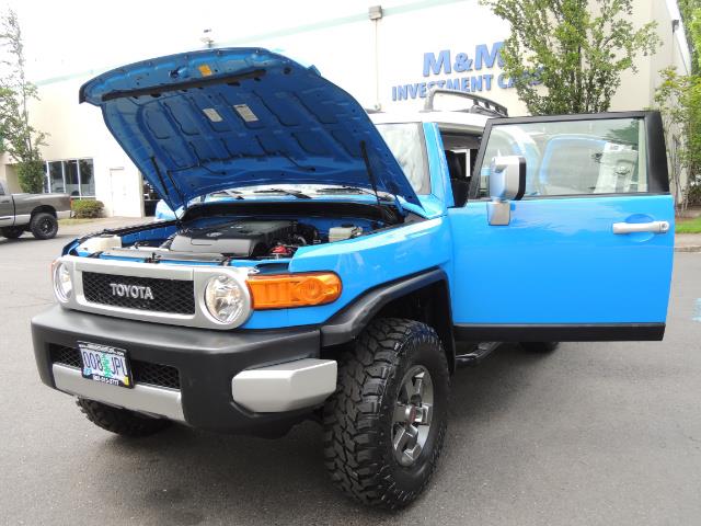 2007 Toyota FJ Cruiser 4dr SUV / 4X4 / REAR DIFF LOCKS / LIFTED LIFTED - Photo 25 - Portland, OR 97217