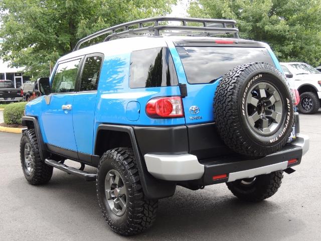 2007 Toyota FJ Cruiser 4dr SUV / 4X4 / REAR DIFF LOCKS / LIFTED LIFTED - Photo 7 - Portland, OR 97217