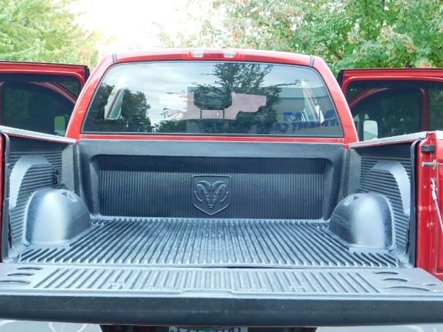 2006 Dodge Ram 2500 SLT SLT 4dr Mega Cab / 4X4 / 5.9L DIESEL CUMMINS - Photo 28 - Portland, OR 97217