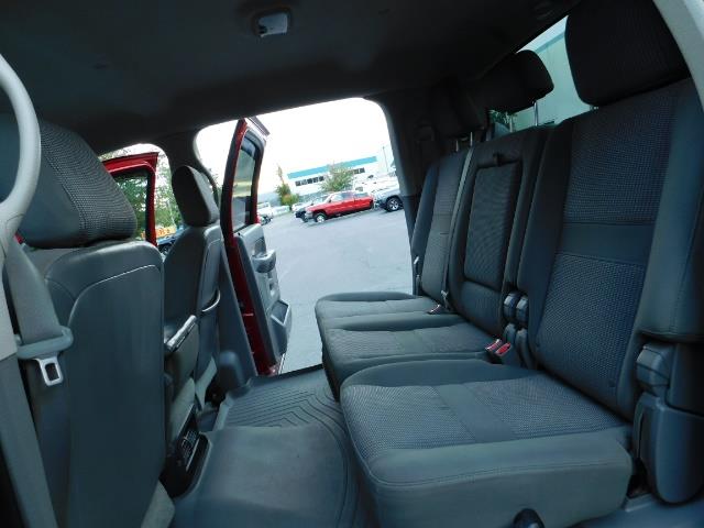 2006 Dodge Ram 2500 SLT SLT 4dr Mega Cab / 4X4 / 5.9L DIESEL CUMMINS - Photo 15 - Portland, OR 97217