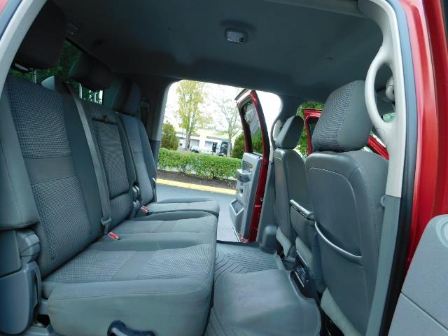 2006 Dodge Ram 2500 SLT SLT 4dr Mega Cab / 4X4 / 5.9L DIESEL CUMMINS - Photo 16 - Portland, OR 97217