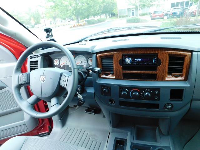 2006 Dodge Ram 2500 SLT SLT 4dr Mega Cab / 4X4 / 5.9L DIESEL CUMMINS - Photo 18 - Portland, OR 97217