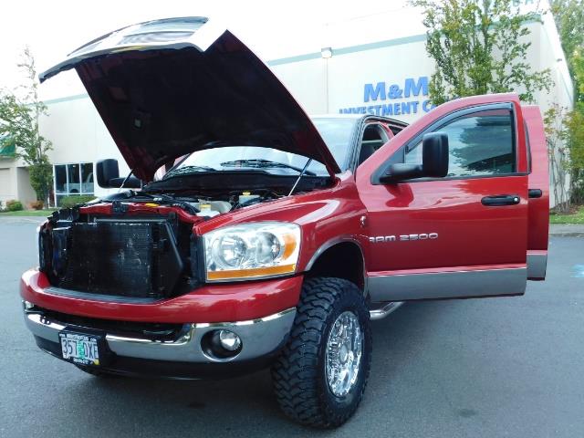 2006 Dodge Ram 2500 SLT SLT 4dr Mega Cab / 4X4 / 5.9L DIESEL CUMMINS - Photo 25 - Portland, OR 97217