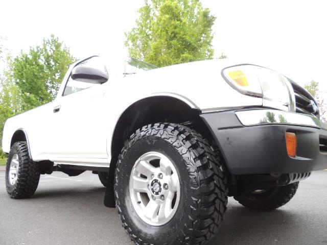 2000 Toyota Tacoma 2dr 4WD 5Spd Manual / New 31 " Mud Tires - Photo 23 - Portland, OR 97217