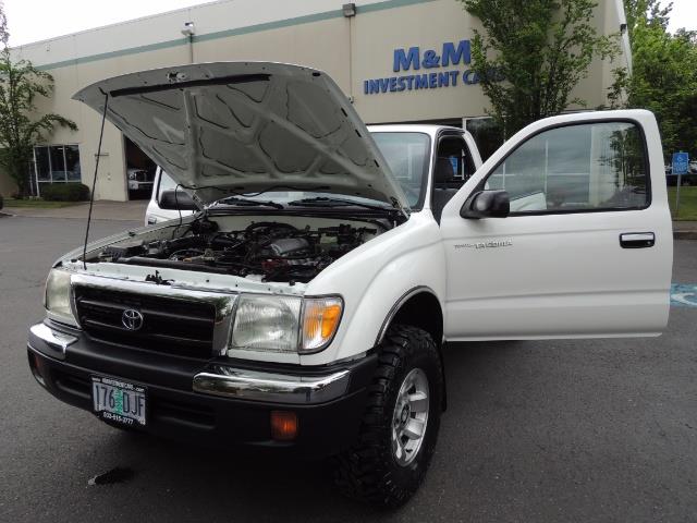 2000 Toyota Tacoma 2dr 4WD 5Spd Manual / New 31 " Mud Tires - Photo 25 - Portland, OR 97217
