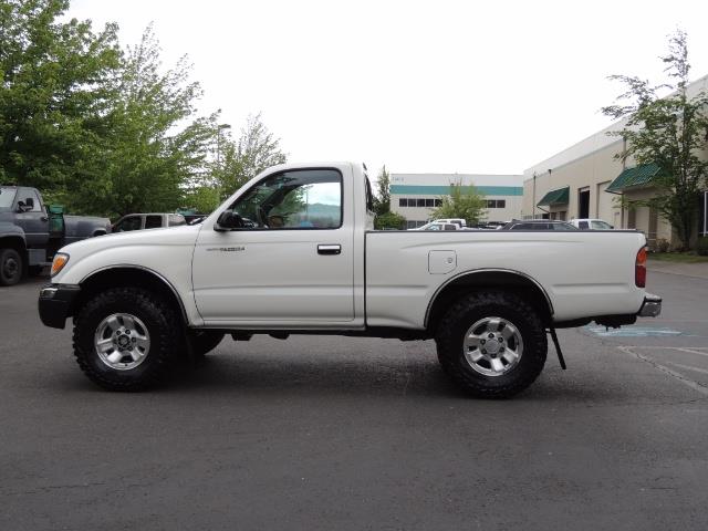 2000 Toyota Tacoma 2dr 4WD 5Spd Manual / New 31 " Mud Tires - Photo 4 - Portland, OR 97217