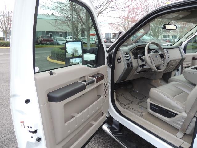 2008 Ford F-250 Super Duty Lariat / 4X4 / 6.4 L TURBO DIESEL / - Photo 13 - Portland, OR 97217