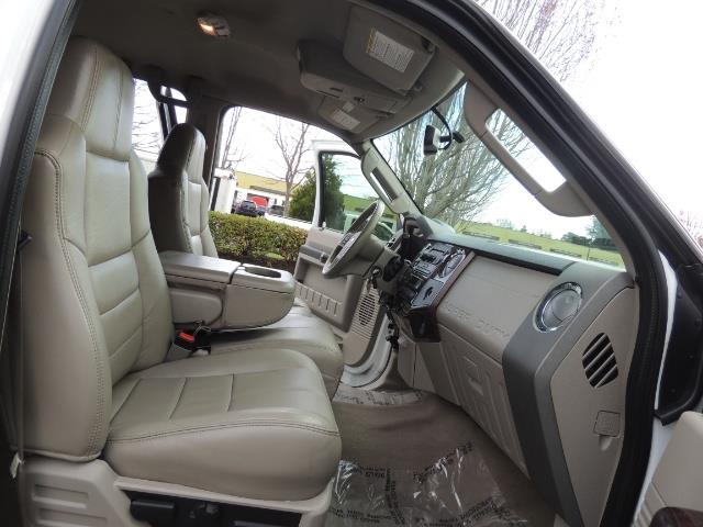 2008 Ford F-250 Super Duty Lariat / 4X4 / 6.4 L TURBO DIESEL / - Photo 17 - Portland, OR 97217
