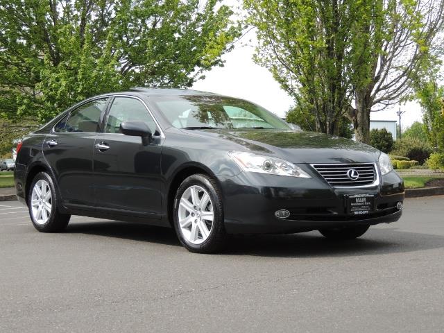 2009 Lexus ES 350 / Luxury Sedan / Navigation / 1-OWNER/ 50K MLS - Photo 2 - Portland, OR 97217