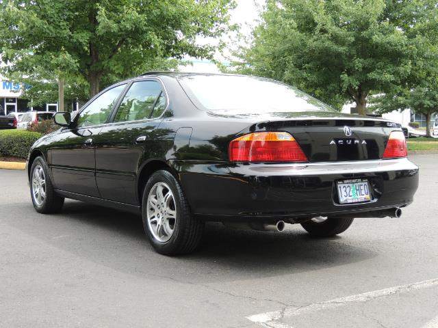 2000 Acura TL 3.2 sedan V6 Heated seats Excellent Cond - Photo 6 - Portland, OR 97217