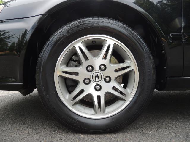 2000 Acura TL 3.2 sedan V6 Heated seats Excellent Cond - Photo 39 - Portland, OR 97217