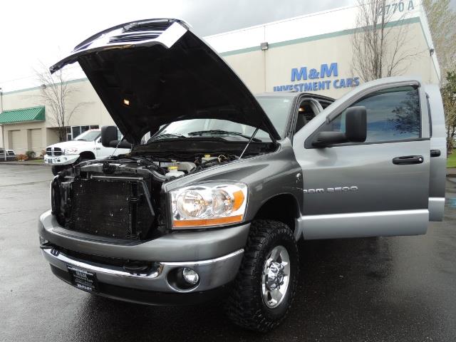 2006 Dodge Ram 2500 SLT 4dr Mega Cab / 4X4 / 5.9L DIESEL / FLAT BED - Photo 25 - Portland, OR 97217
