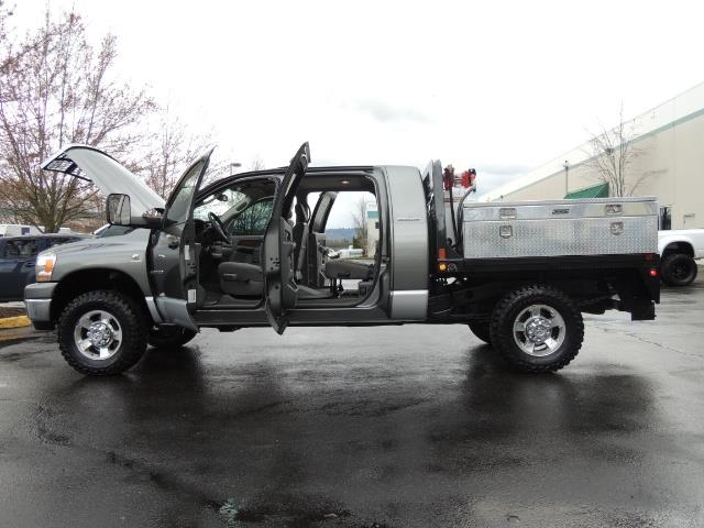 2006 Dodge Ram 2500 SLT 4dr Mega Cab / 4X4 / 5.9L DIESEL / FLAT BED - Photo 12 - Portland, OR 97217