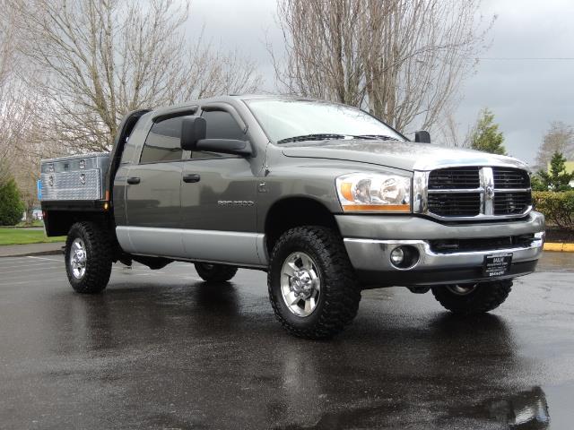 2006 Dodge Ram 2500 SLT 4dr Mega Cab / 4X4 / 5.9L DIESEL / FLAT BED - Photo 2 - Portland, OR 97217