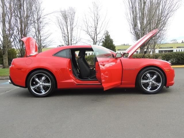 2014 Chevrolet Camaro LS / Coupe / 3.6 Liter 6Cyl / ONLY 9000 MILES - Photo 23 - Portland, OR 97217