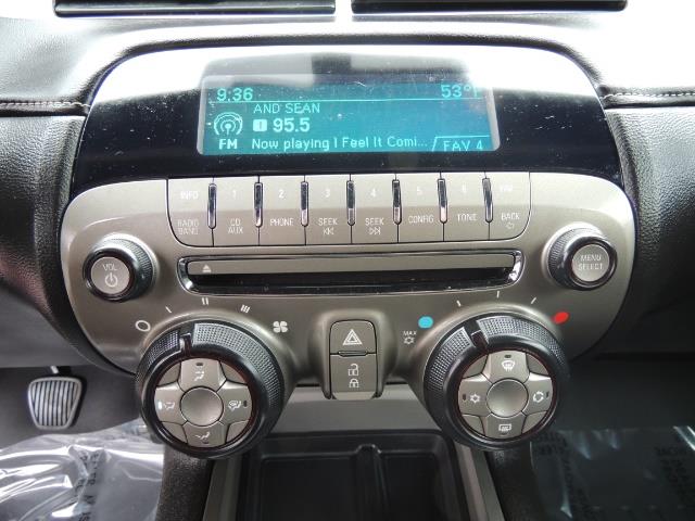 2014 Chevrolet Camaro LS / Coupe / 3.6 Liter 6Cyl / ONLY 9000 MILES - Photo 18 - Portland, OR 97217