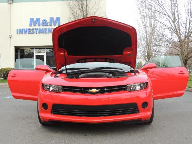 2014 Chevrolet Camaro LS / Coupe / 3.6 Liter 6Cyl / ONLY 9000 MILES - Photo 27 - Portland, OR 97217