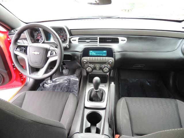 2014 Chevrolet Camaro LS / Coupe / 3.6 Liter 6Cyl / ONLY 9000 MILES - Photo 16 - Portland, OR 97217