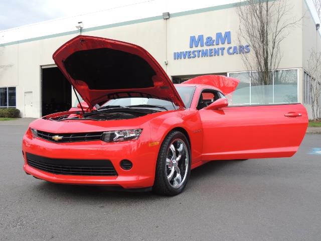 2014 Chevrolet Camaro LS / Coupe / 3.6 Liter 6Cyl / ONLY 9000 MILES - Photo 25 - Portland, OR 97217