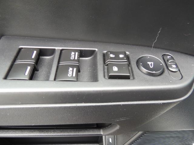 2013 Honda Pilot Touring /4WD / Navi / DVD / Third Seats / 1-OWNER - Photo 34 - Portland, OR 97217