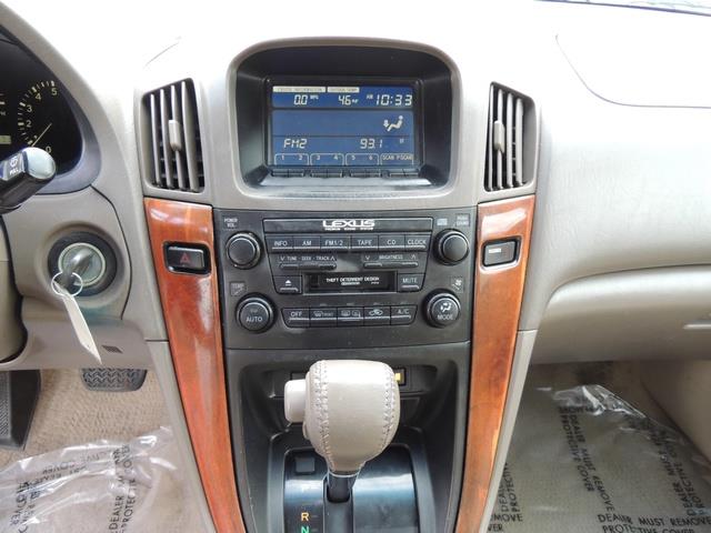 1999 Lexus RX 300 / AWD / Leather / Sunroof / Great Conditon - Photo 21 - Portland, OR 97217