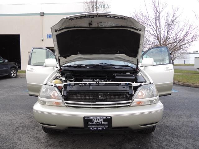 1999 Lexus RX 300 / AWD / Leather / Sunroof / Great Conditon - Photo 33 - Portland, OR 97217