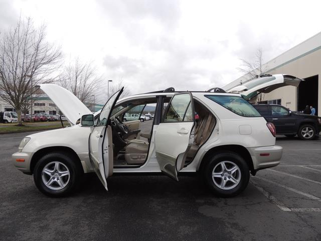 1999 Lexus RX 300 / AWD / Leather / Sunroof / Great Conditon - Photo 26 - Portland, OR 97217
