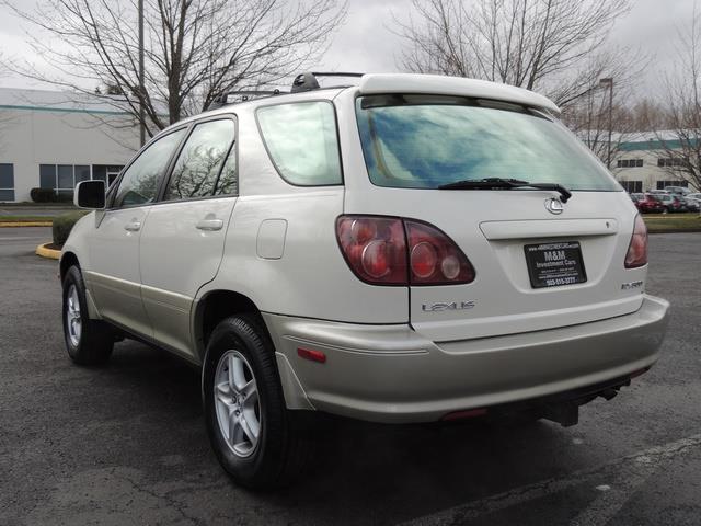 1999 Lexus RX 300 / AWD / Leather / Sunroof / Great Conditon - Photo 7 - Portland, OR 97217
