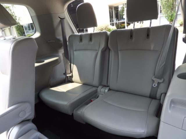 2011 Toyota Highlander Limited Hybrid 4WD 2-Owner 85Kmiles 3rdRow Leather - Photo 18 - Portland, OR 97217