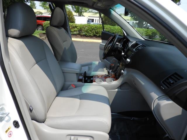 2011 Toyota Highlander Limited Hybrid 4WD 2-Owner 85Kmiles 3rdRow Leather - Photo 20 - Portland, OR 97217