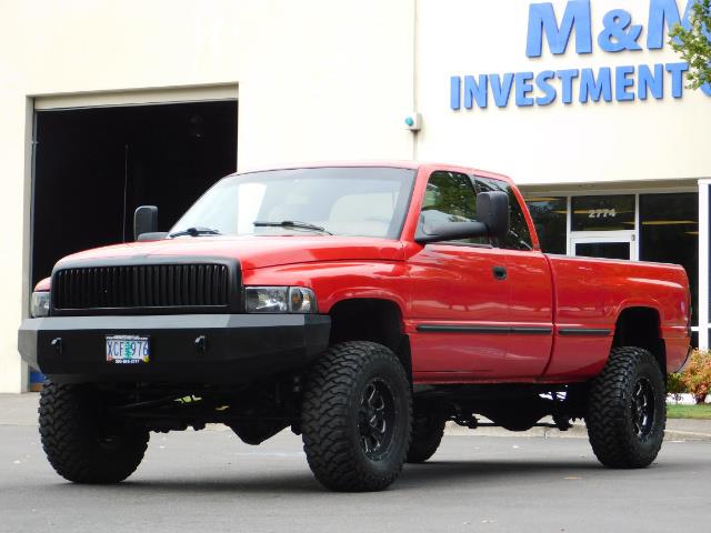 1998 Dodge Ram 2500 Laramie SLT / 4X4 / 5.9L DIESEL / 12-VALVE / 5-SPD - Photo 50 - Portland, OR 97217