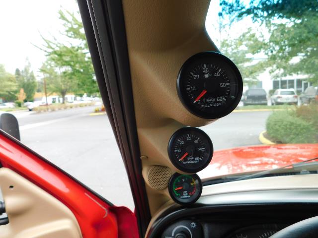 1998 Dodge Ram 2500 Laramie SLT / 4X4 / 5.9L DIESEL / 12-VALVE / 5-SPD - Photo 21 - Portland, OR 97217