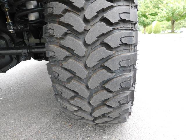 1998 Dodge Ram 2500 Laramie SLT / 4X4 / 5.9L DIESEL / 12-VALVE / 5-SPD - Photo 24 - Portland, OR 97217