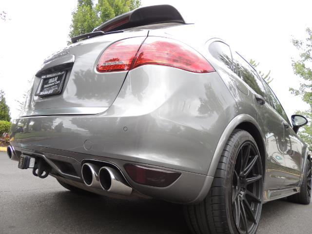 2014 Porsche Cayenne Turbo S / Panoramic Roof/ Burmester/ Niche Wheels - Photo 12 - Portland, OR 97217