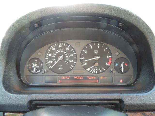 2005 BMW X5 3.0i / AWD / Leather / Heats Seats/ Panoramic Sunr - Photo 40 - Portland, OR 97217