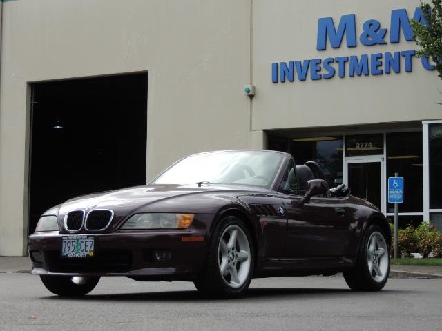 1998 BMW Z3 2.8 / Convertible / 5-SPEED / NEW TOP / Excel Cond - Photo 49 - Portland, OR 97217